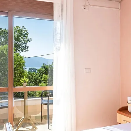 Appartement Radhima Res 3 - Double Room, Sea View *